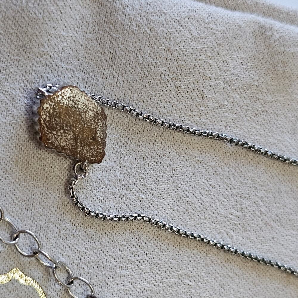 Kendra‎ Scott Silver and White Drusy Pendant Necklace - Picture 5 of 7